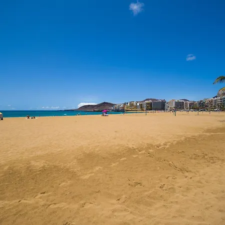 In Palmas Near Playa Canteras * Las Palmas de Gran Canaria